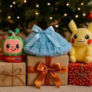 🎁Hľadáte výnimočné vianočné darčeky pre deti? Objavte čarovné Dolly sukne, veselé CoComelon hračky aj dobrodružný svet...
